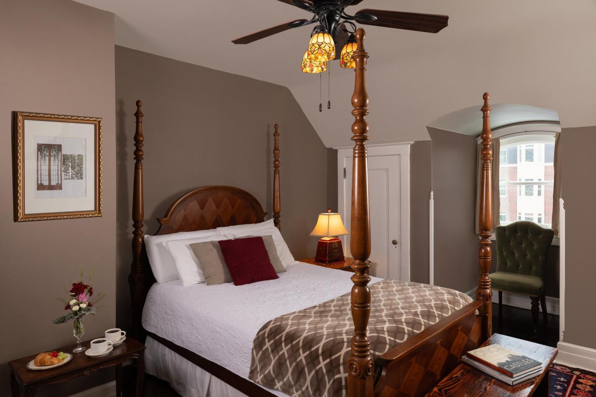Bed and Breakfast 300 Clifton Minneapolis Esterno foto