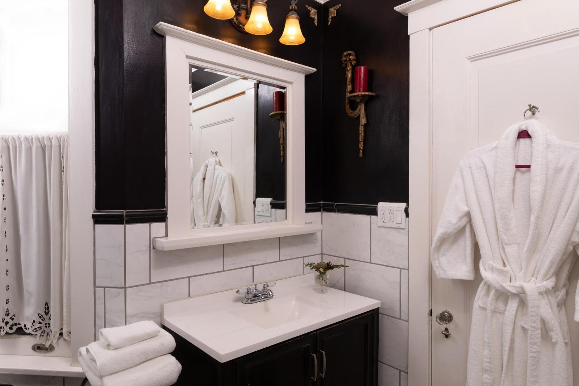 Bed and Breakfast 300 Clifton Minneapolis Esterno foto