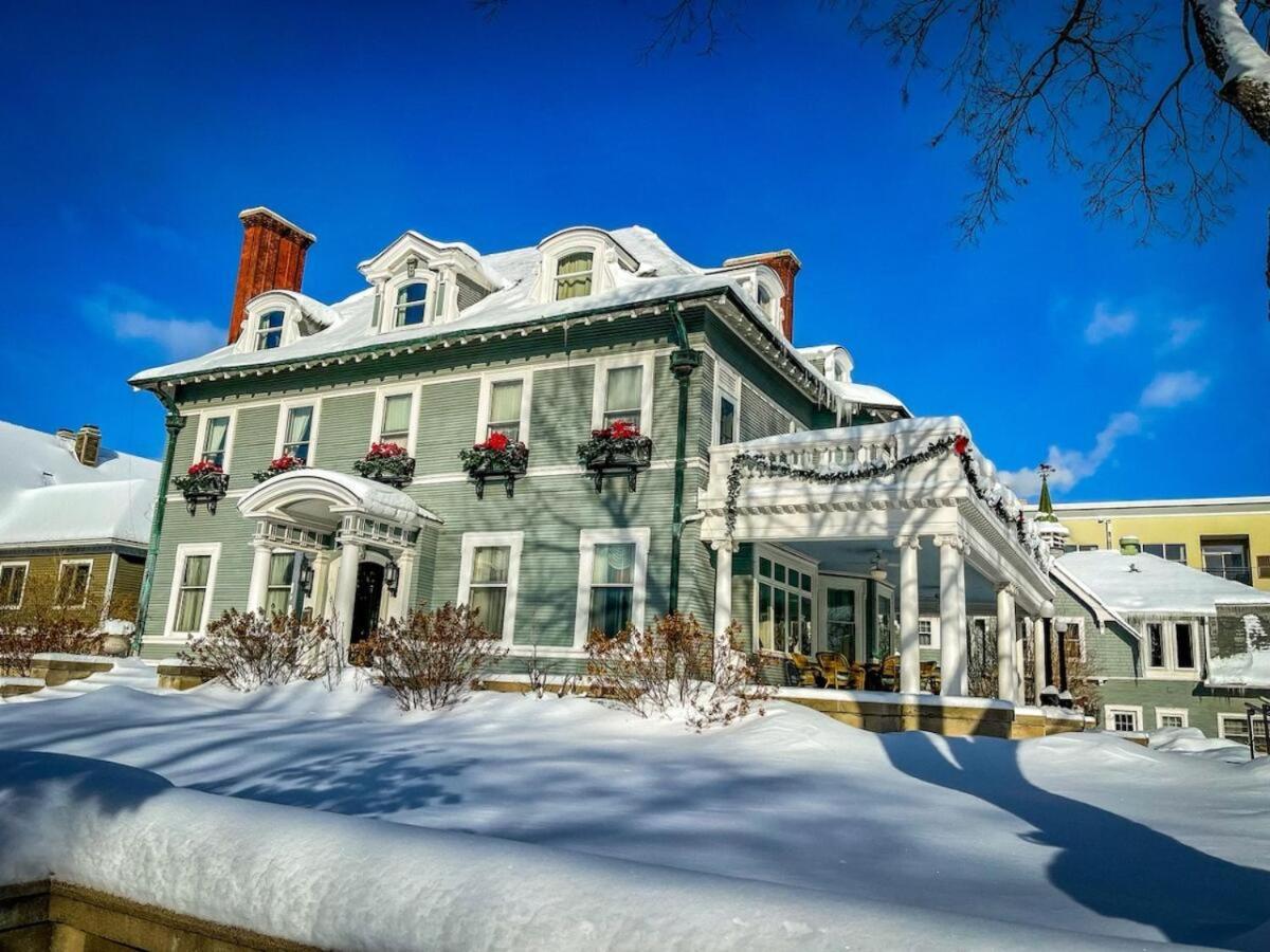 Bed and Breakfast 300 Clifton Minneapolis Esterno foto